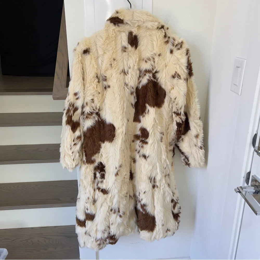 Anthropologie Maeve Grand Glam Faux Fur Coat Long Jacket in Cream and Brown - Picture 4 of 8